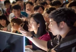 刘冲真情夸赞肖战：背后故事令人感动！